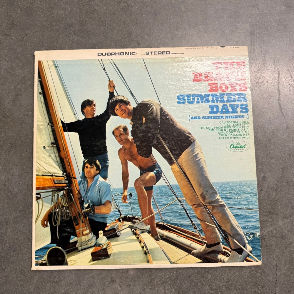 The Beach Boys Summer Days Vinyl LP Album Duophonic Stereo Capitol DT 2354
